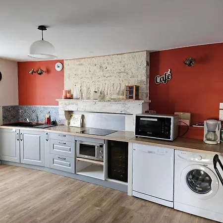 度假居 Maison En Pierres 6 A 8 Personnes Proche Du Futuroscope